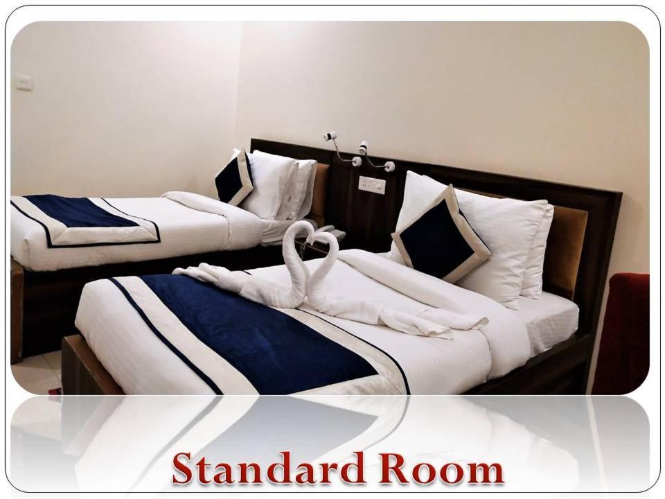 สโยนา เรสซิเดนซี่ Hotel ลัคเนา ภายนอก รูปภาพ
